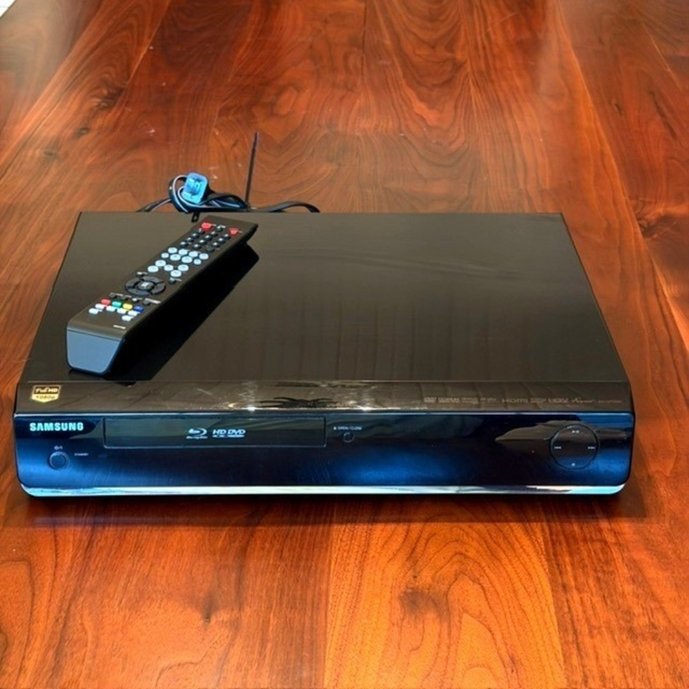 Samsung BD-UP5000 Duo HD Blu-ray DVD 1080p Black with new Remote Tested/Works